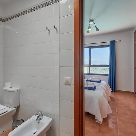 Maria De Timanfaya - Sea And Mountains Views, Pool, Wifi, 15 Minutes Walk To Marina Rubicon Ferienhaus