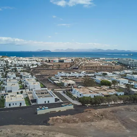 Maria De Timanfaya - Sea And Mountains Views, Pool, Wifi, 15 Minutes Walk To Marina Rubicon *