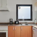 Maria De Timanfaya - Sea And Mountains Views, Pool, Wifi, 15 Minutes Walk To Marina Rubicon Feriehus